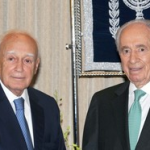 At state dinner, Peres says that his late father, Yitzhak, as a soldier in the British Army, had been stationed in Greece.
