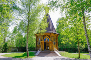 Russian Orthodox Memorial Chapel at Dachau (Click to see interior)